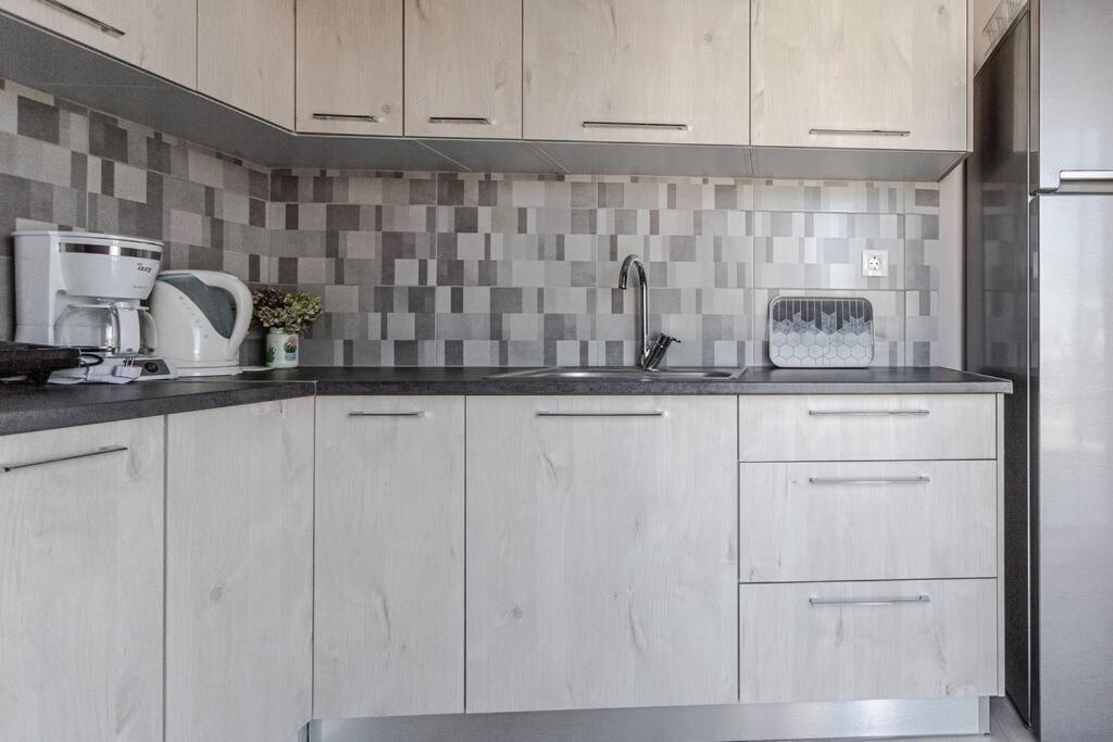 Cozy Seaside Penthouse With Sea & Mountain View. Apartment Volos Ngoại thất bức ảnh